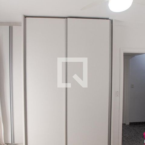 Casa à venda com 200m², 3 quartos e 6 vagasSuíte 2  