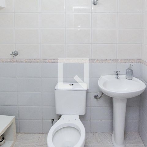Casa à venda com 200m², 3 quartos e 6 vagasGaragem - Lavabo 