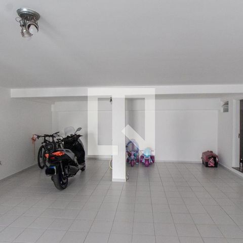 Casa à venda com 200m², 3 quartos e 6 vagasGaragem
