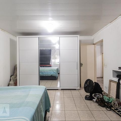 Casa para alugar com 120m², 2 quartos e 3 vagasQuarto