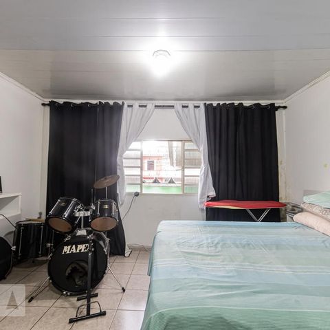 Casa para alugar com 120m², 2 quartos e 3 vagasQuarto