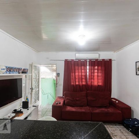 Casa para alugar com 120m², 2 quartos e 3 vagasSala