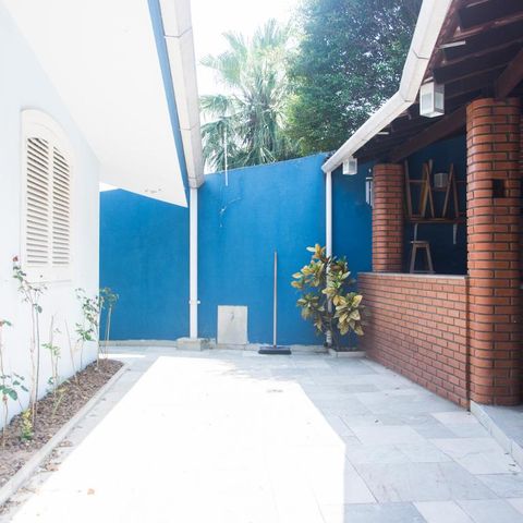 Casa à venda com 354m², 3 quartos e 3 vagasChurrasqueira