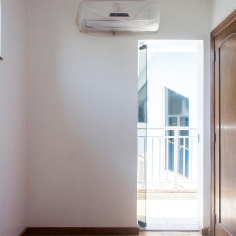 Casa à venda com 354m², 3 quartos e 3 vagasSuite estudio