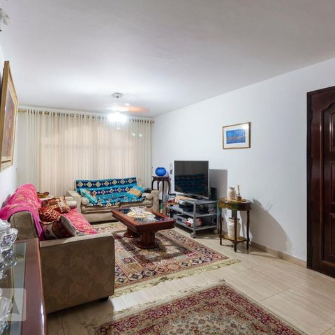 Casa à venda com 165m², 3 quartos e 2 vagasSala de Estar