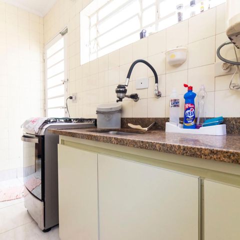 Casa à venda com 165m², 3 quartos e 2 vagasCozinha
