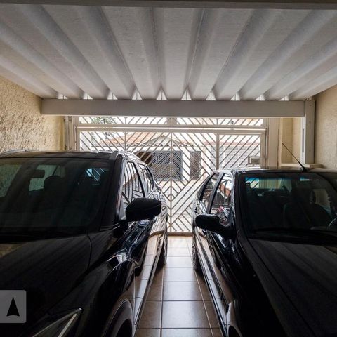 Casa à venda com 165m², 3 quartos e 2 vagasGaragem