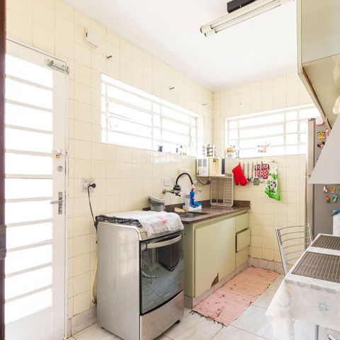 Casa à venda com 165m², 3 quartos e 2 vagasCozinha