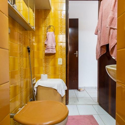Casa à venda com 165m², 3 quartos e 2 vagasSuíte - Quarto 3
