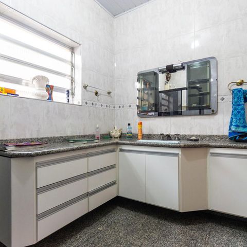 Apartamento à venda com 80m², 2 quartos e 1 vagaBanheiro Social 1