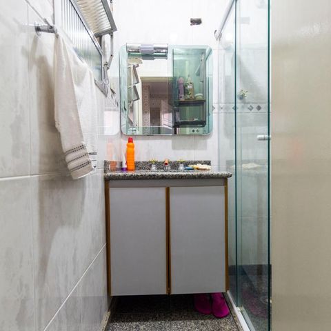 Apartamento à venda com 80m², 2 quartos e 1 vagaBanheiro Social 2