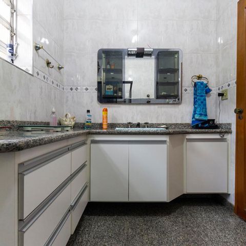 Apartamento à venda com 80m², 2 quartos e 1 vagaBanheiro Social 1