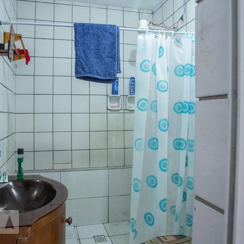 Casa à venda com 400m², 6 quartos e 2 vagasBanheiro da Suíte 1