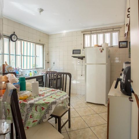 Casa à venda com 400m², 6 quartos e 2 vagasCozinha