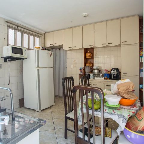 Casa à venda com 400m², 6 quartos e 2 vagasCozinha