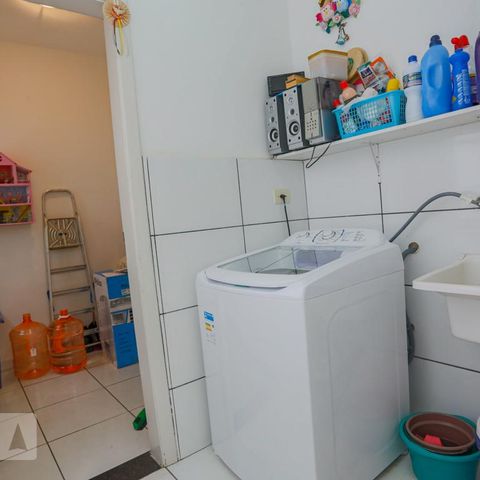 Casa à venda com 192m², 3 quartos e 4 vagasÁrea de Serviço