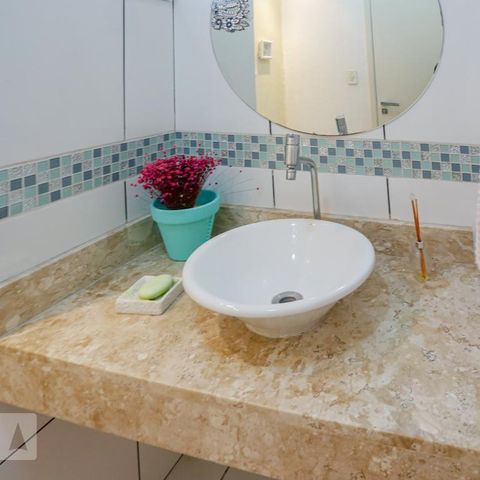 Casa à venda com 192m², 3 quartos e 4 vagasBanheiro