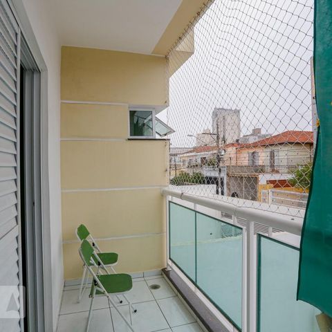 Casa à venda com 192m², 3 quartos e 4 vagasVaranda Suíte
