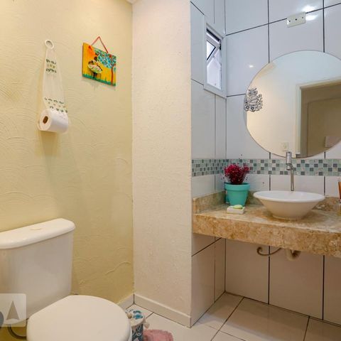 Casa à venda com 192m², 3 quartos e 4 vagasBanheiro