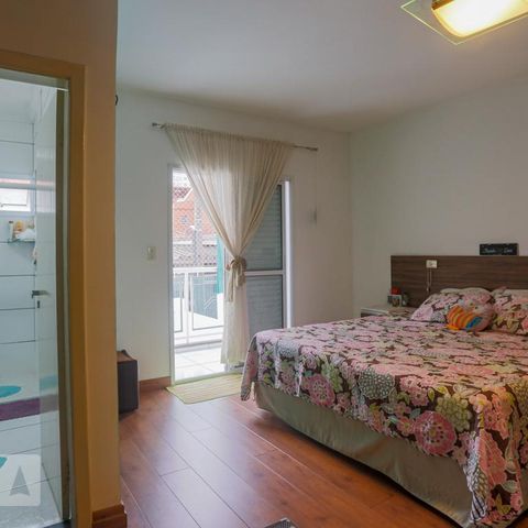 Casa à venda com 192m², 3 quartos e 4 vagasQuarto 3 Suíte