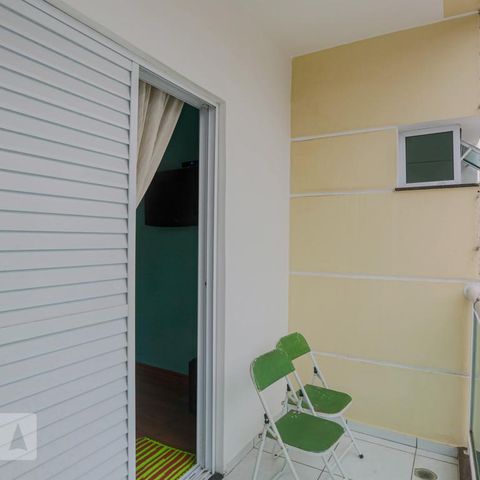 Casa à venda com 192m², 3 quartos e 4 vagasVaranda Suíte