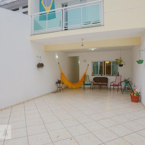 Casa à venda com 192m², 3 quartos e 4 vagasGaragem