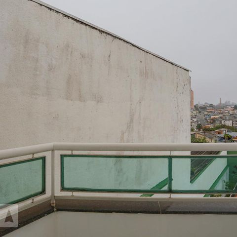 Casa à venda com 192m², 3 quartos e 4 vagasVaranda Suíte