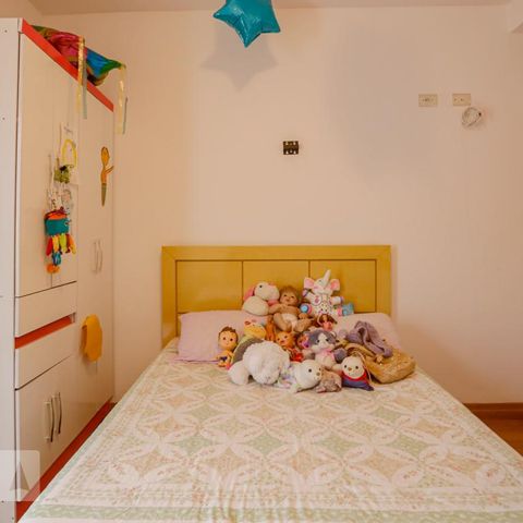 Casa à venda com 192m², 3 quartos e 4 vagasQuarto 1 Suíte