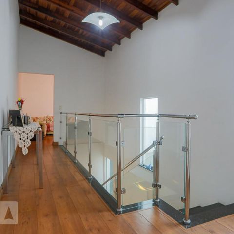 Casa à venda com 192m², 3 quartos e 4 vagasCorredor