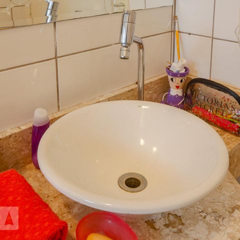 Casa à venda com 192m², 3 quartos e 4 vagasBanheiro Suíte