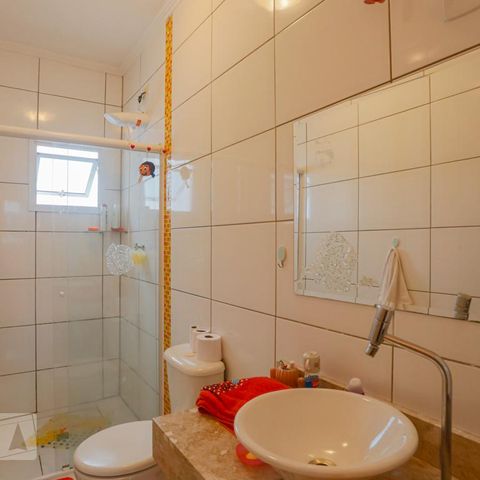 Casa à venda com 192m², 3 quartos e 4 vagasBanheiro Suíte