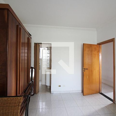 Casa para alugar com 330m², 8 quartos e 5 vagasSuíte