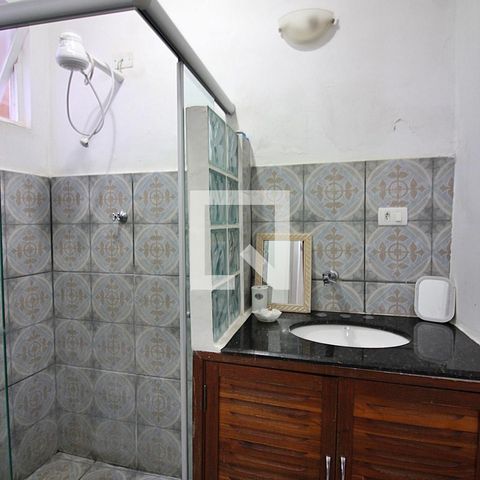 Casa para alugar com 330m², 8 quartos e 5 vagasBanheiro Social casa 2