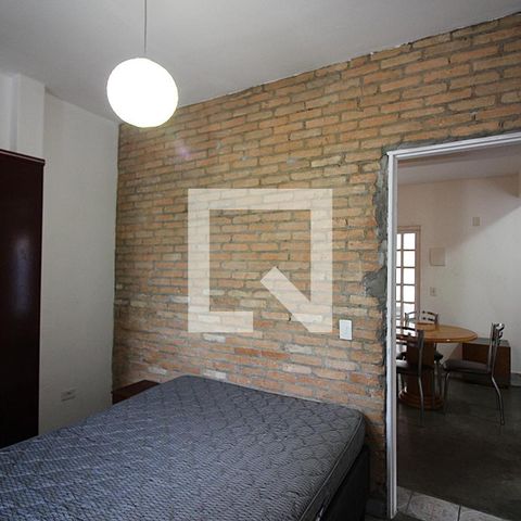 Casa para alugar com 330m², 8 quartos e 5 vagasQuarto 3 casa 2