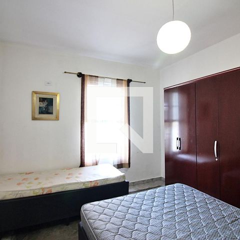 Casa para alugar com 330m², 8 quartos e 5 vagasQuarto 3 casa 2