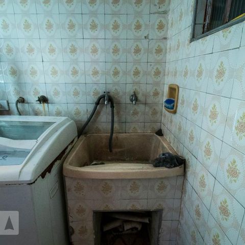 Casa à venda com 184m², 3 quartos e 4 vagasÁrea de Serviço