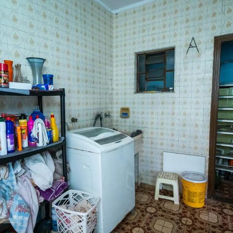 Casa à venda com 184m², 3 quartos e 4 vagasÁrea de Serviço