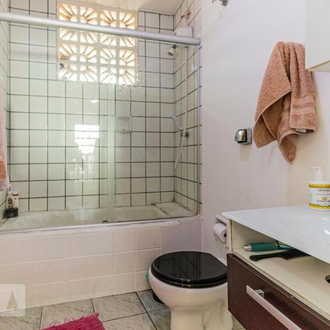 Apartamento para alugar com 53m², 1 quarto e sem vagaBanheiro
