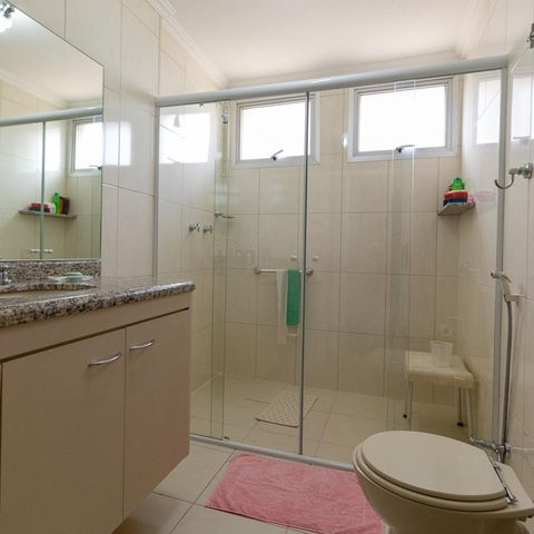 Apartamento à venda com 352m², 4 quartos e 2 vagasBanheiro