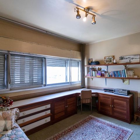 Apartamento à venda com 352m², 4 quartos e 2 vagasQuarto 1