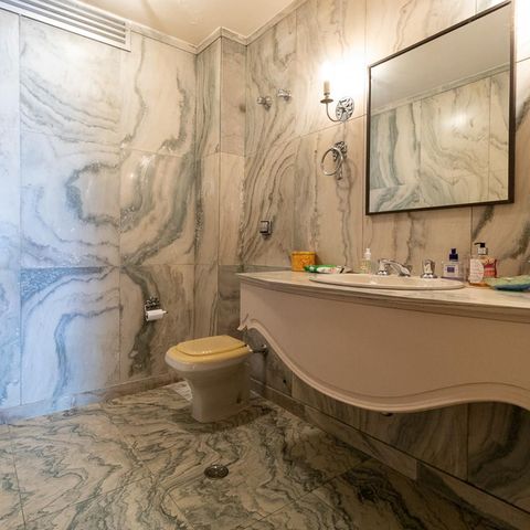Apartamento à venda com 352m², 4 quartos e 2 vagasLavabo