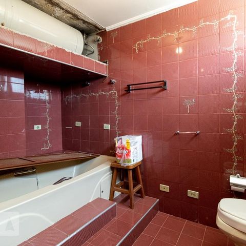 Apartamento à venda com 352m², 4 quartos e 2 vagasBanheiro da suíte máster