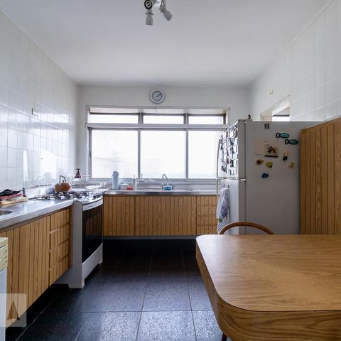Apartamento à venda com 352m², 4 quartos e 2 vagasCozinha