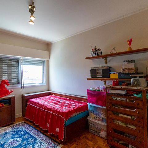Apartamento à venda com 352m², 4 quartos e 2 vagasQuarto 2