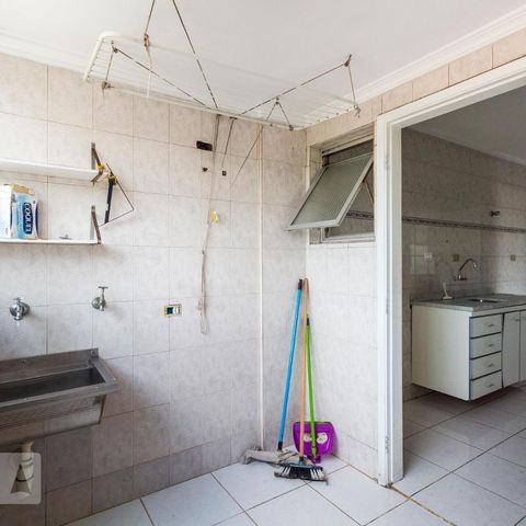 Apartamento à venda com 75m², 3 quartos e 1 vagaÁrea de Serviço