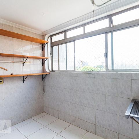 Apartamento à venda com 75m², 3 quartos e 1 vagaÁrea de Serviço