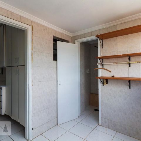 Apartamento à venda com 75m², 3 quartos e 1 vagaÁrea de Serviço