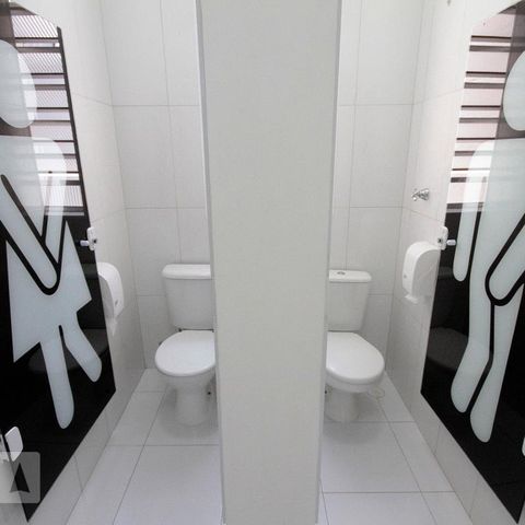 Apartamento à venda com 130m², 2 quartos e sem vagaBanheiro