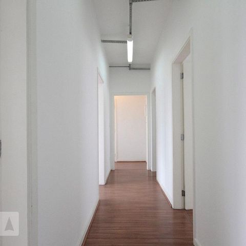 Apartamento à venda com 130m², 2 quartos e sem vagaCorredor