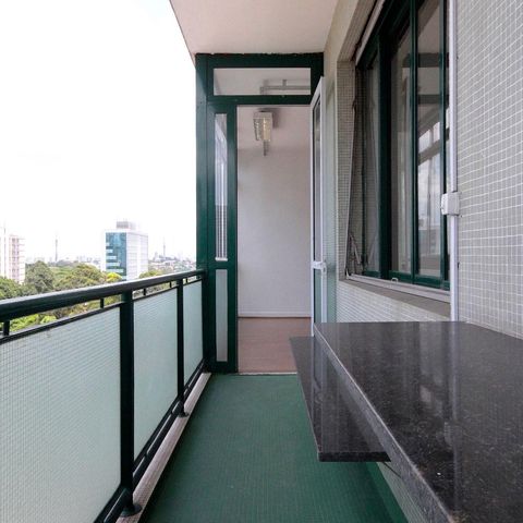 Apartamento à venda com 130m², 2 quartos e sem vagaVaranda